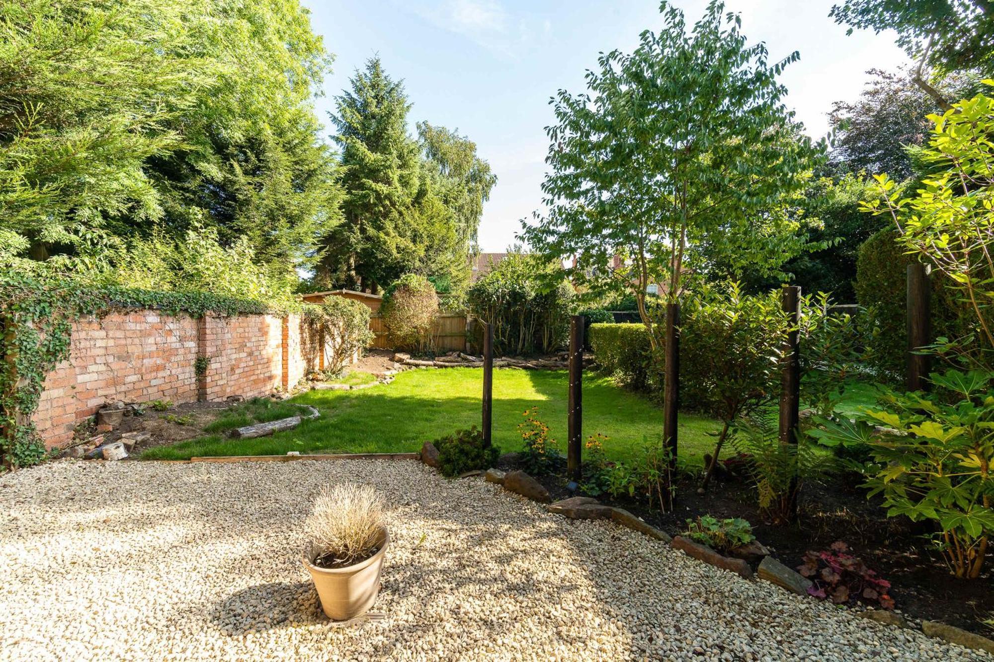 Amber Delightful Moseley Mews, By Staystaycations *